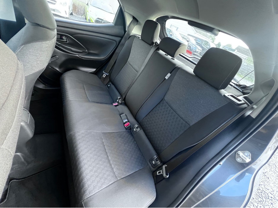 2022 Toyota Yaris 2022 Toyota Yaris 1.5 Self-Charging Hybrid €19,750