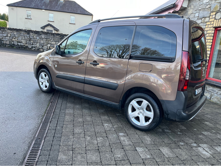 2012 Peugeot Partner 1.6 HDI TEPEE 115BHP 5DR €5,500