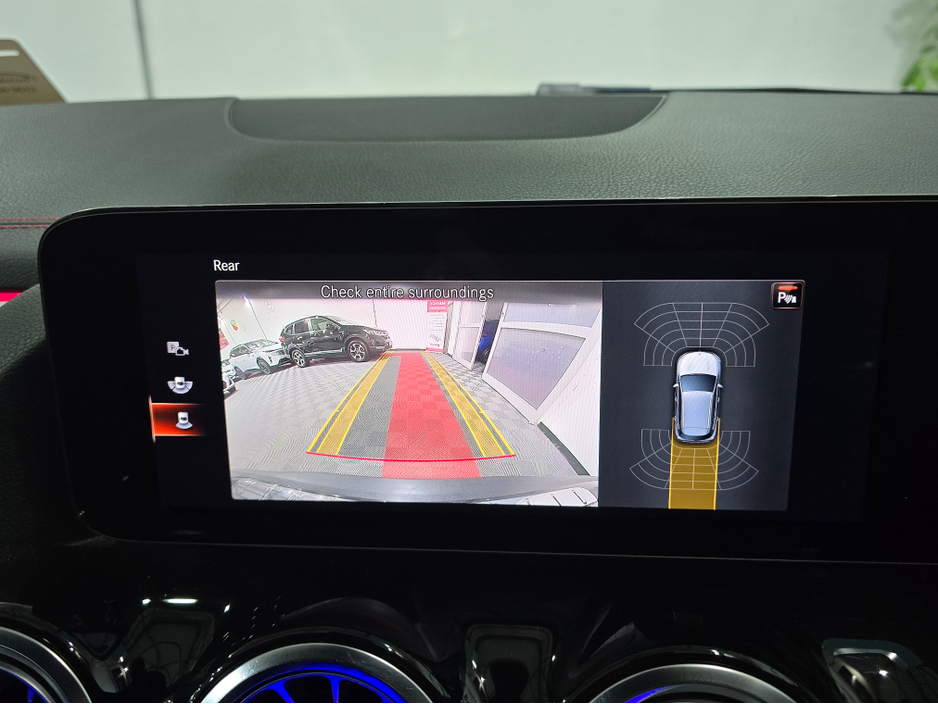 2022 Mercedes-Benz EQA - image 16