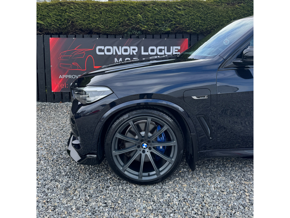 2021 BMW X5 - image 8