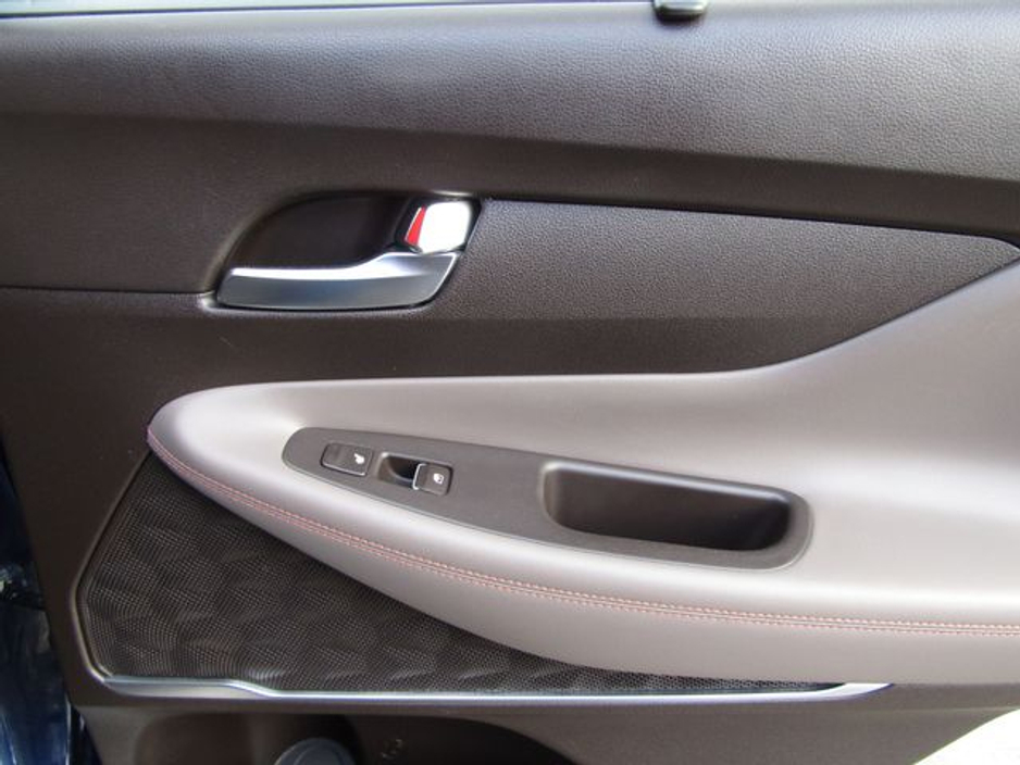 2019 Hyundai Santa Fe 2WD Executive Plus 5DR €23,950