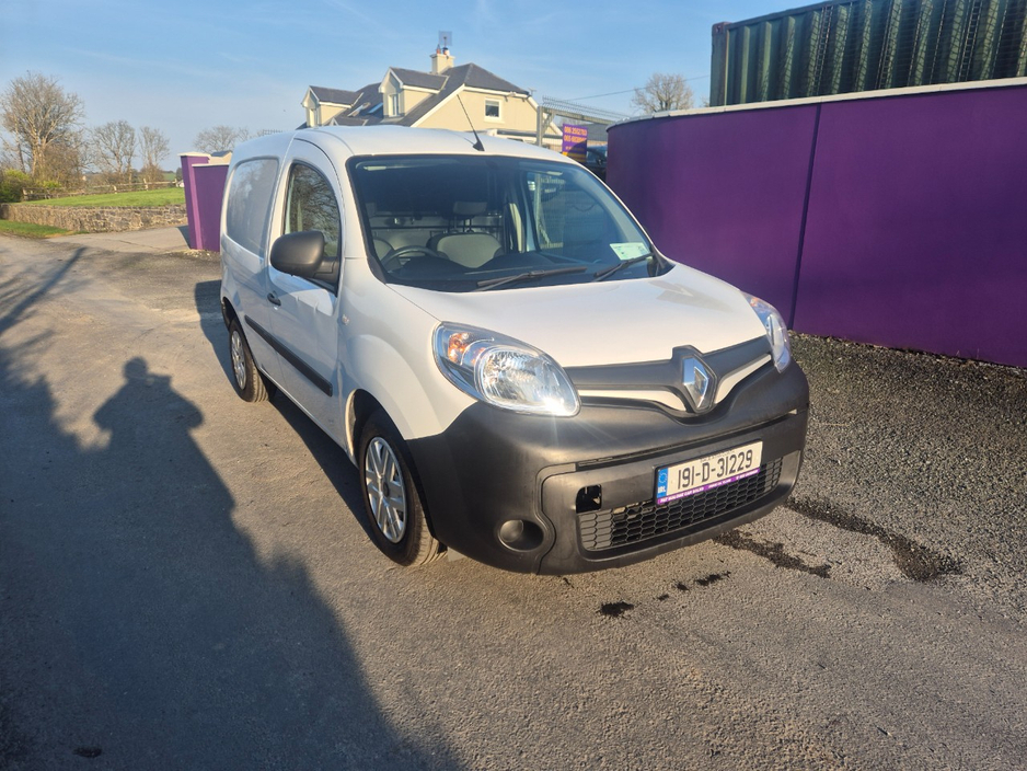 2019 Renault Kangoo - image 3
