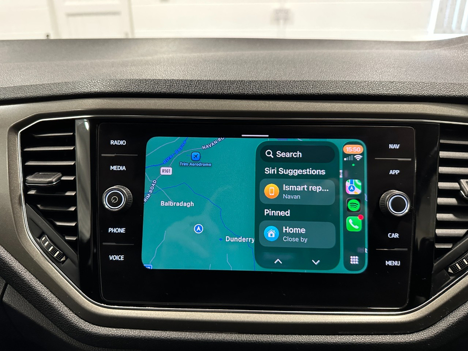 2021 Volkswagen T-Roc - image 29