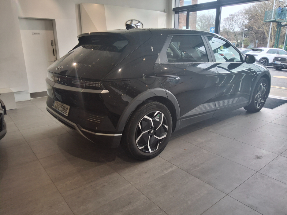 2023 Hyundai Ioniq 5 - image 2