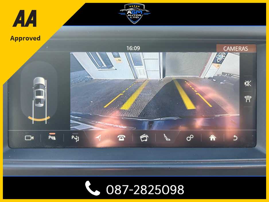 2020 Land Rover Discovery - image 14