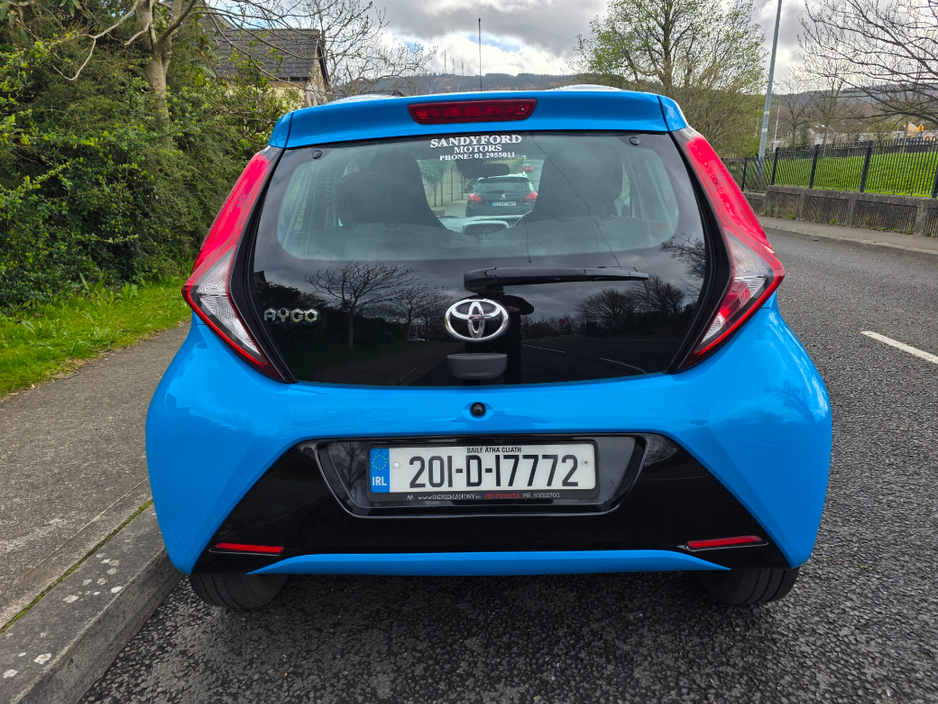 2020 Toyota Aygo - image 4