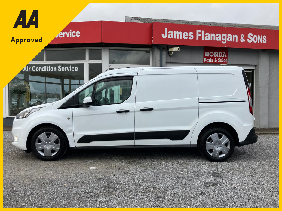 2020 Ford Transit Connect - image 3