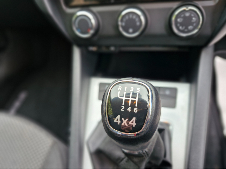 2016 Skoda Octavia - image 15