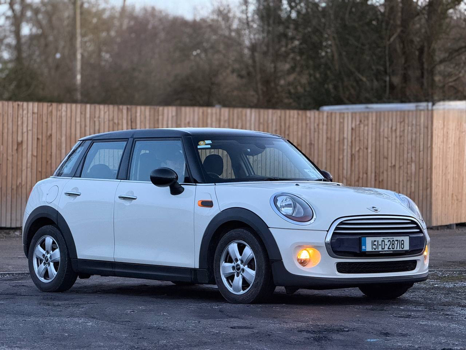 2015 MINI Hatch - image 9