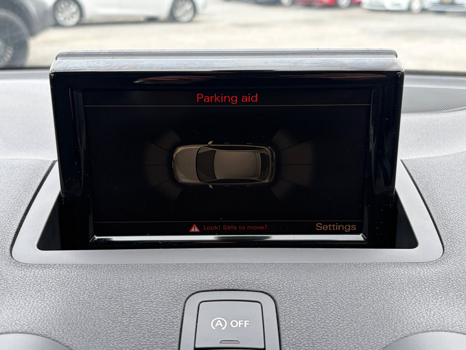 2016 Audi A1 - image 5