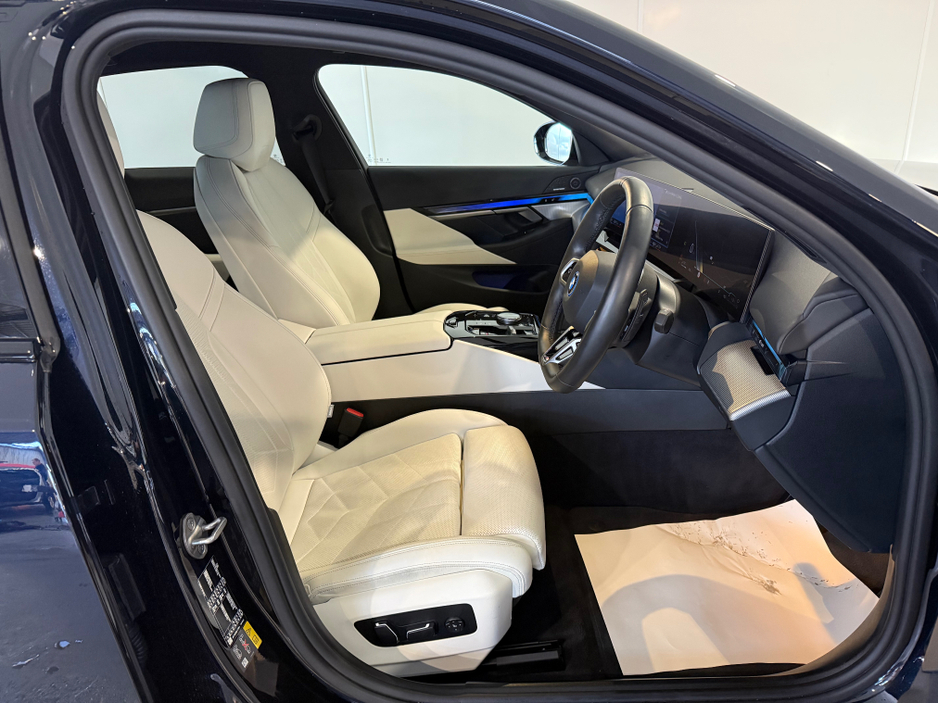 2024 BMW 5 Series 530E M SPORT 4DR AUTO €56,950