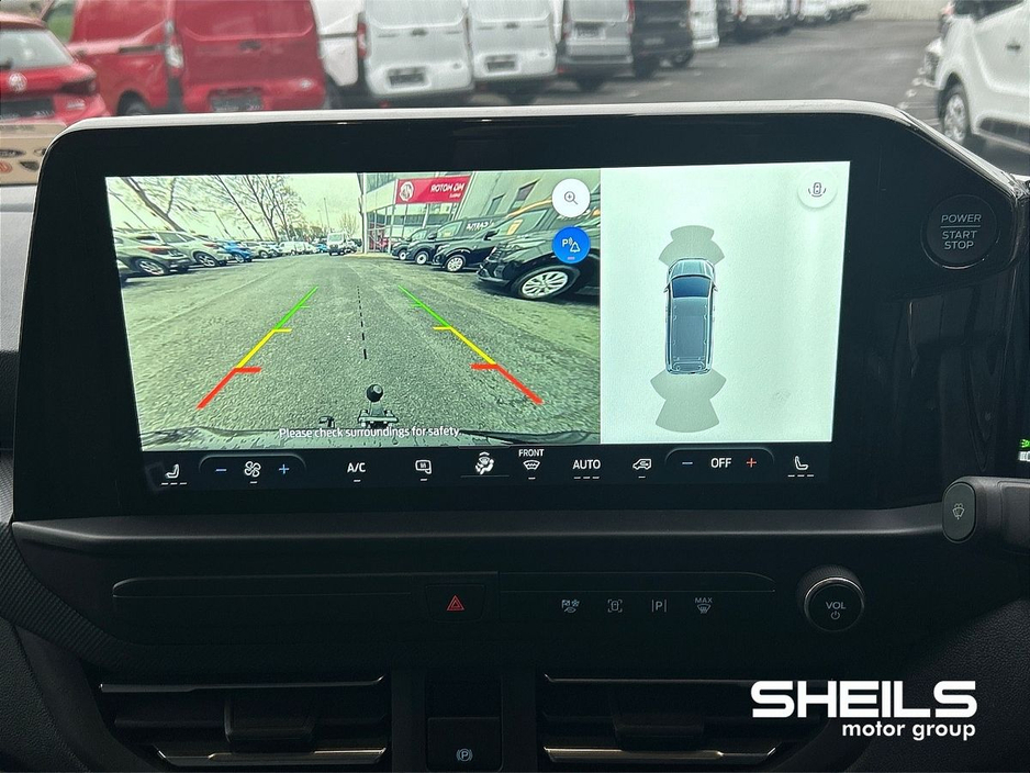 2026 Ford Transit Custom - image 18