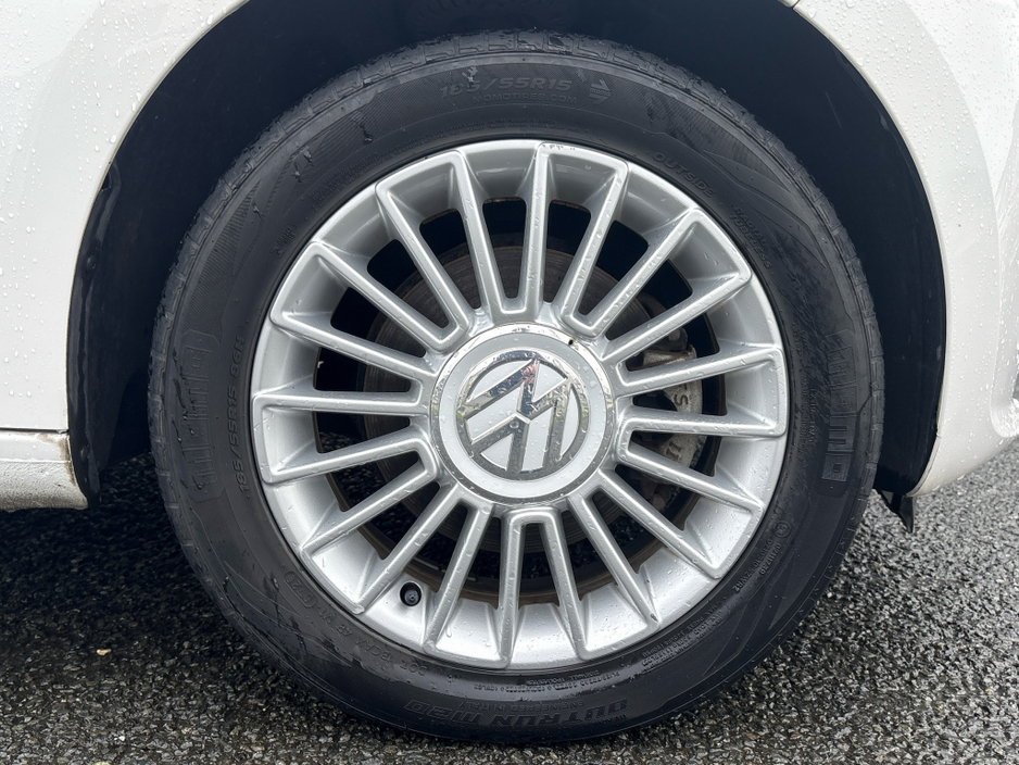 2014 Volkswagen up! 1.0L Petrol Automatic €7,950