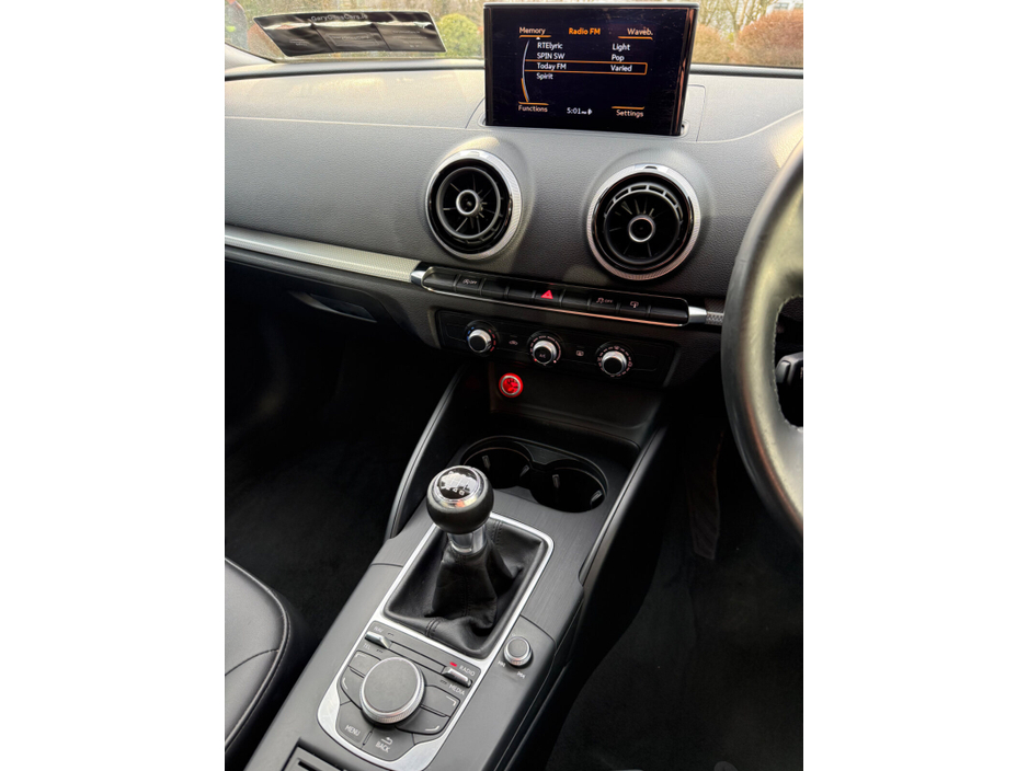 2016 Audi A3 - image 12