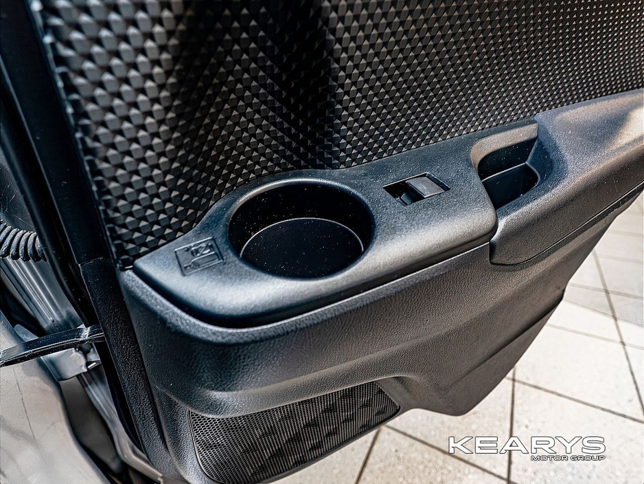 2023 Toyota C-HR - image 31