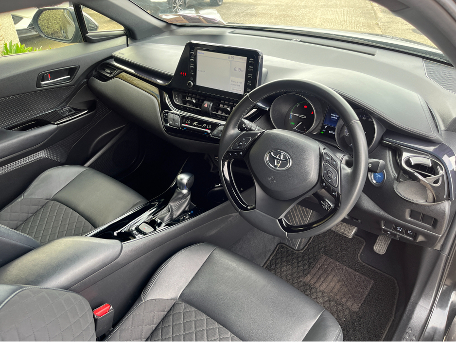 2021 Toyota C-HR - image 13