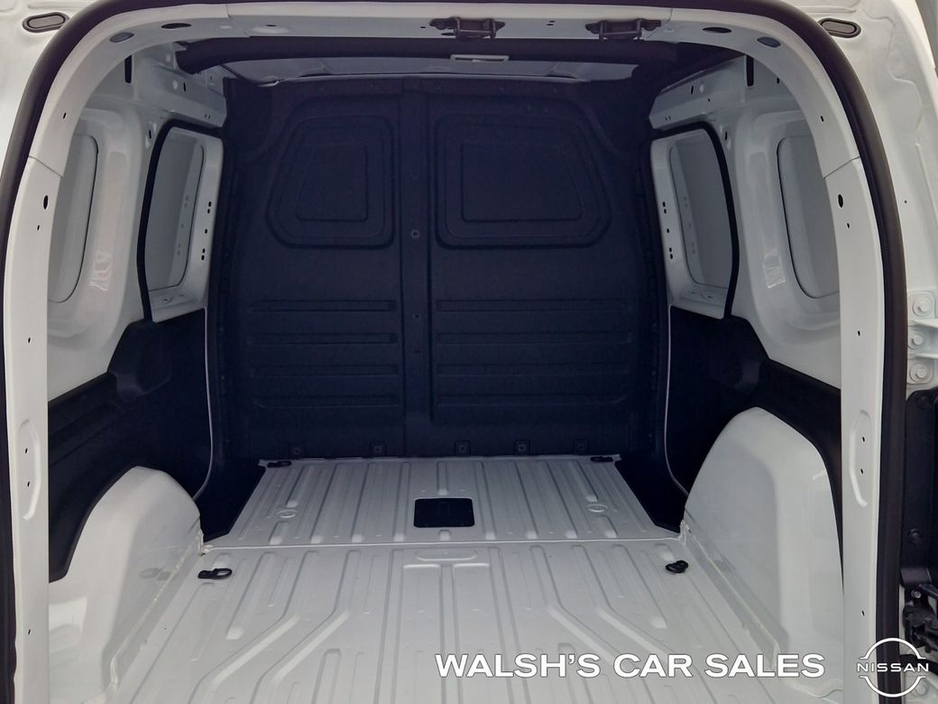 2025 Nissan Townstar SWB PAB VAN 6DR Auto €20,000