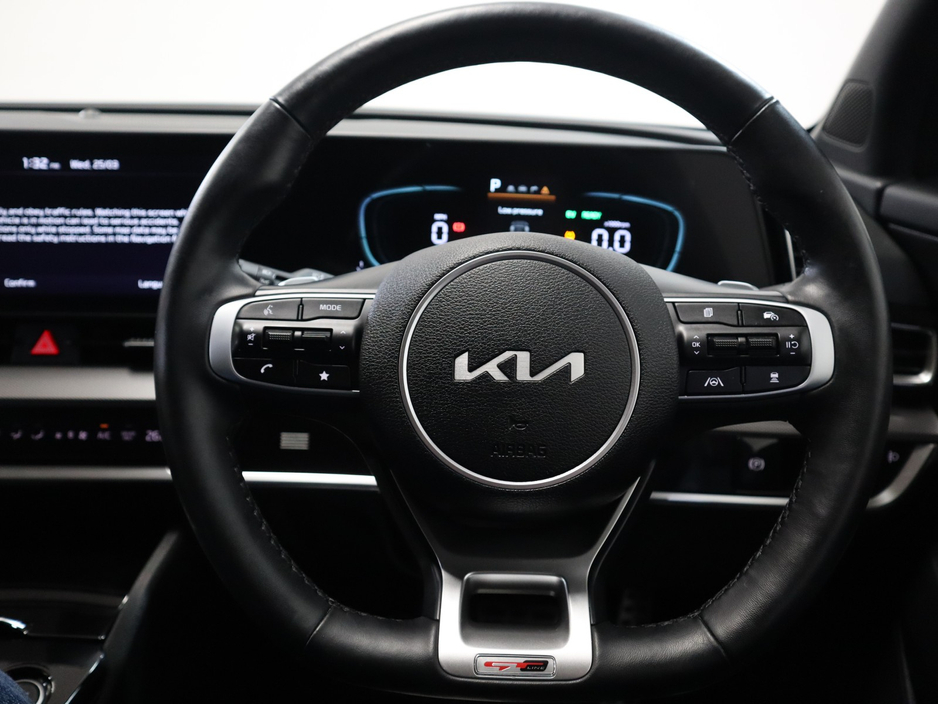 2024 Kia Sportage - image 11