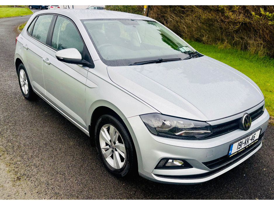 2019 Volkswagen Polo - image 2