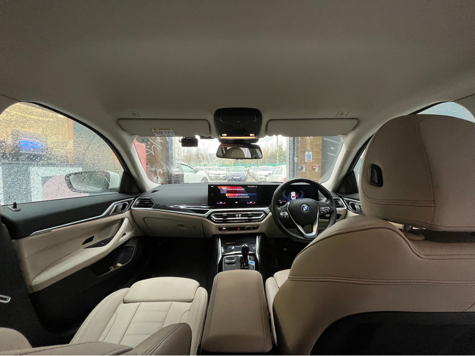 2022 BMW i4 €34950 2022 BMW I4 EDRIVE 40  / CRUISE CONTROL / 360° CAMERA / ELECTRIC MEMORY & HEATED SEATS / AMBIENT LIGHTS / APPLE CARPLAY €34,950