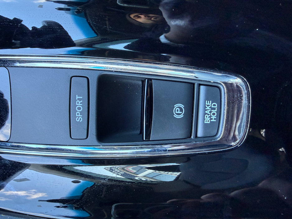 2020 Honda Vezel - image 18