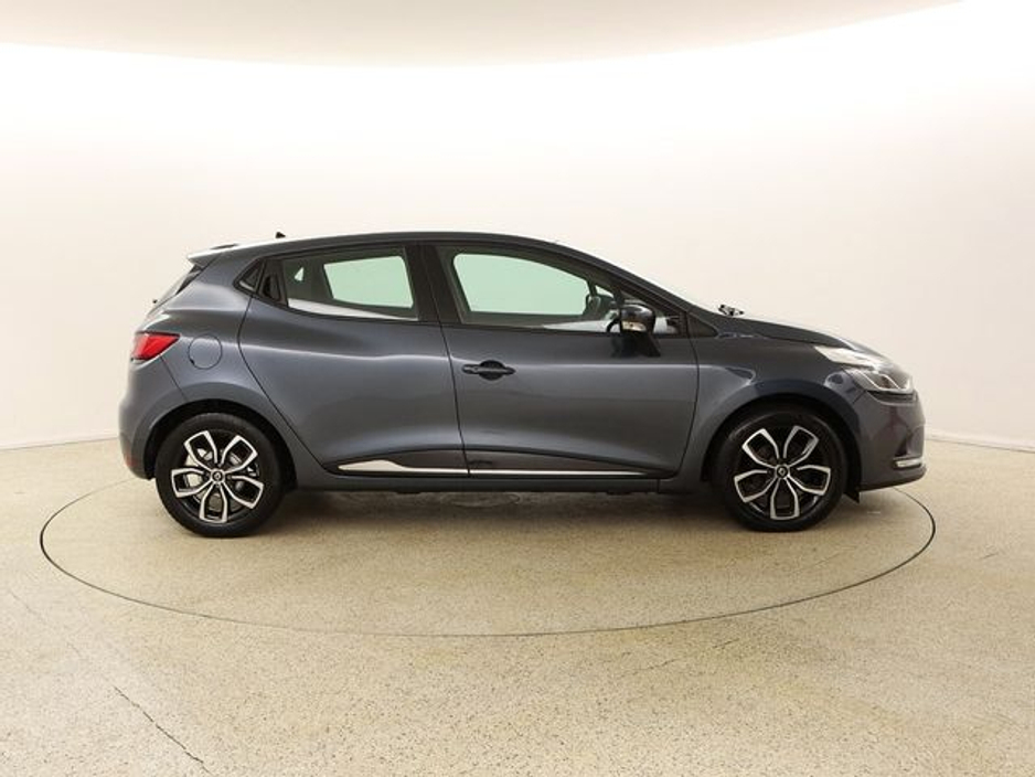2019 Renault Clio - image 8