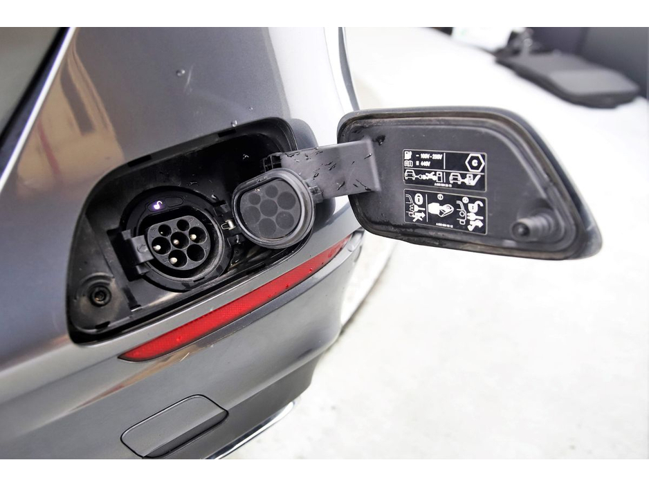 2022 Mercedes-Benz E Class - image 26