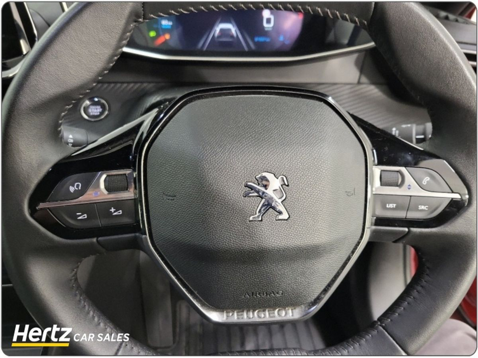 2023 Peugeot 2008 - image 17