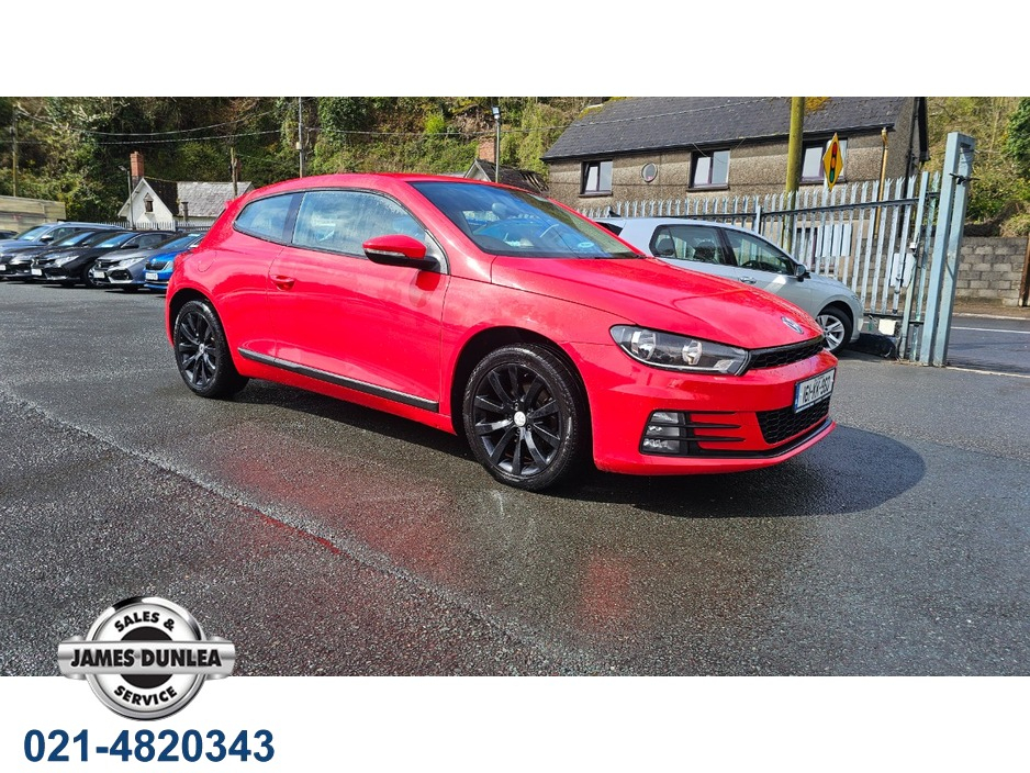 2016 Volkswagen Scirocco - image 2