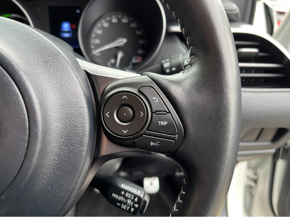 2020 Toyota C-HR - image 21