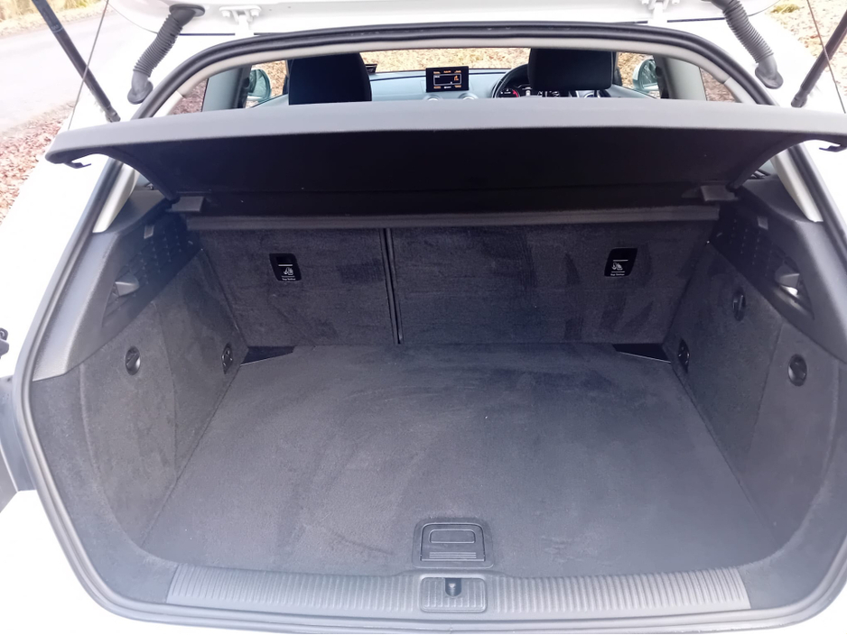 2016 Audi A3 - image 16