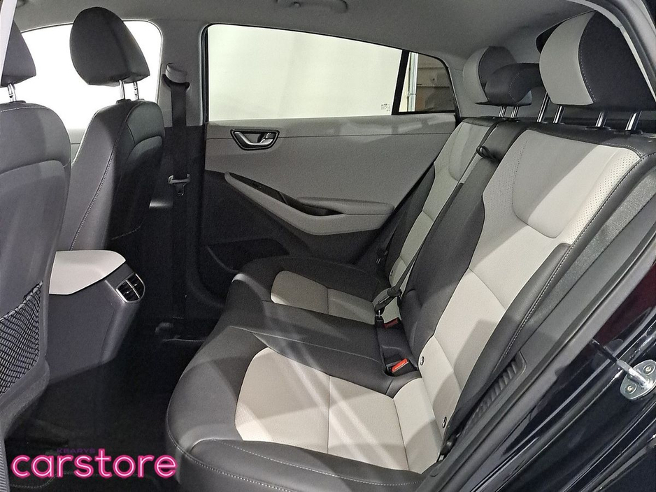 2020 Hyundai Ioniq - image 10