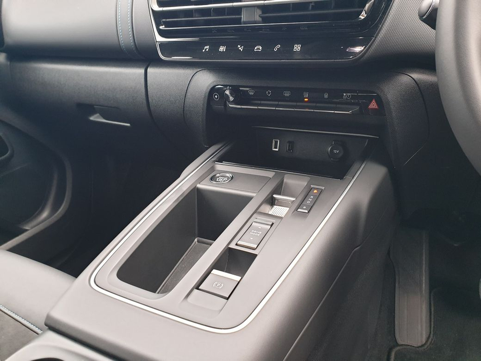 2025 Citroen C5 Aircross - image 14