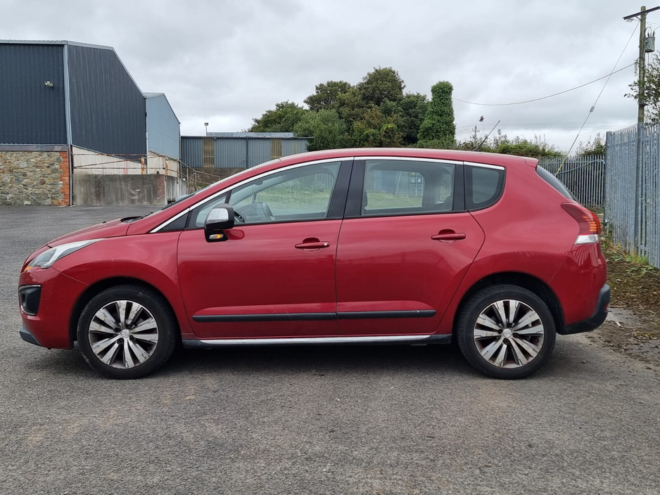 2015 Peugeot 3008 - image 3