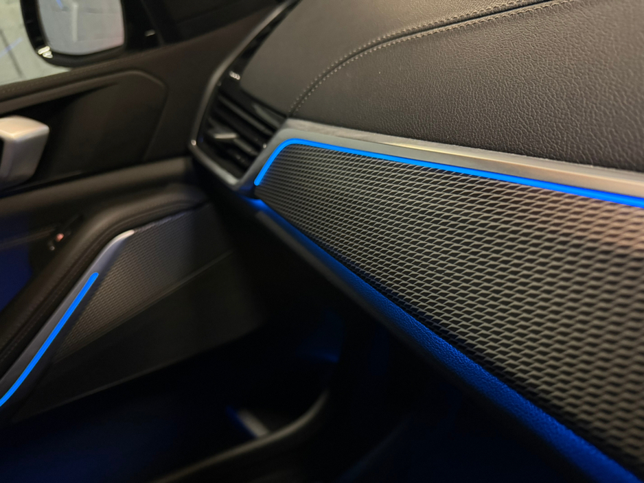 2022 BMW X5 xDrive45e M Sport €49,900