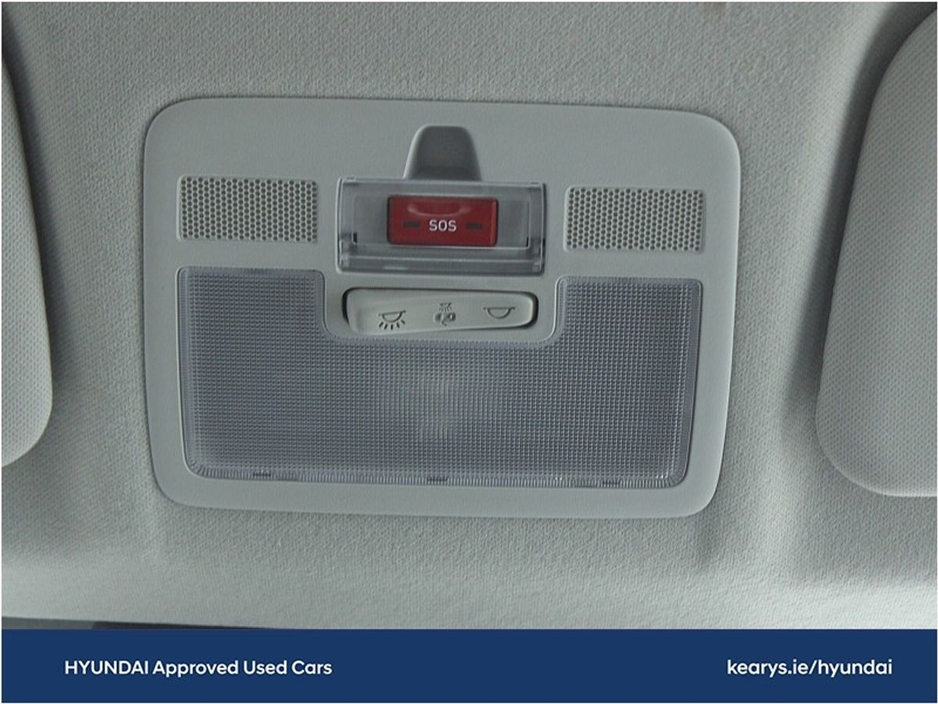 2023 Hyundai i10 - image 10