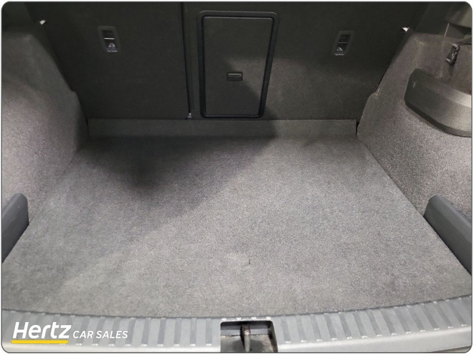 2024 Skoda Karoq - image 18