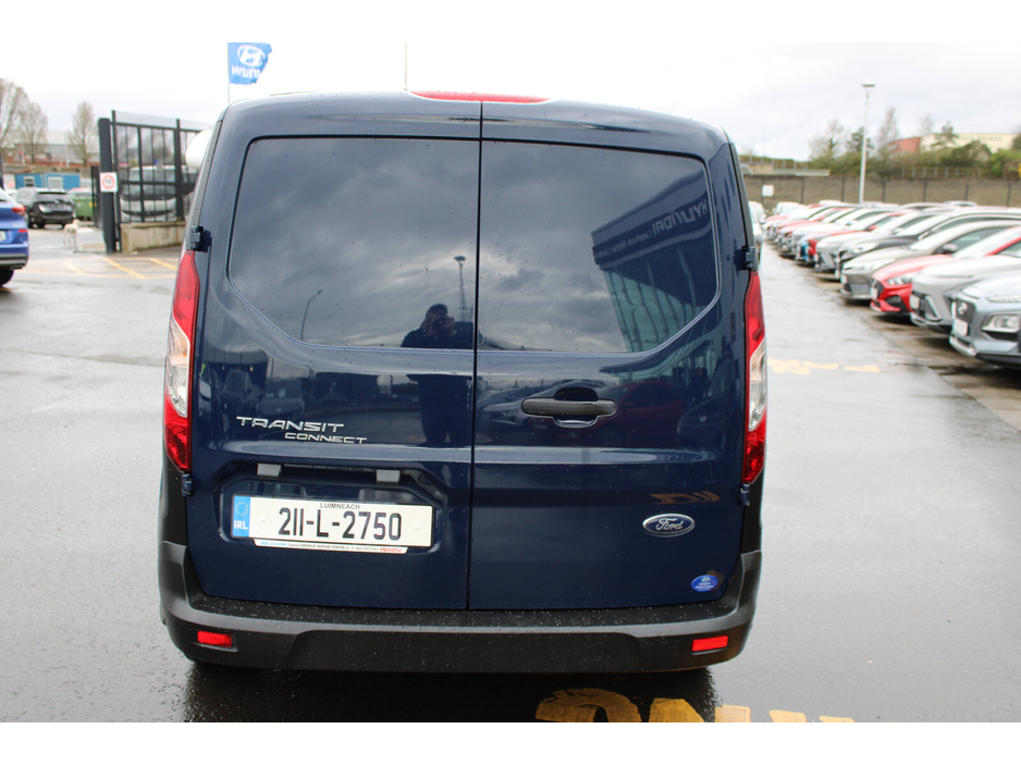 2021 Ford Transit - image 4