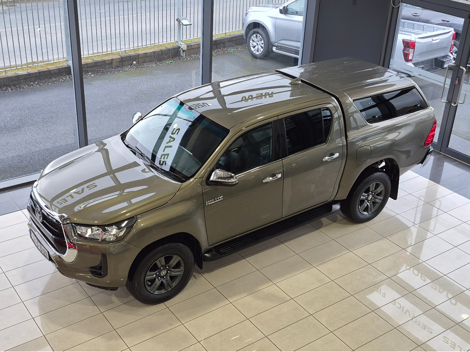 2022 Toyota Hilux - image 6