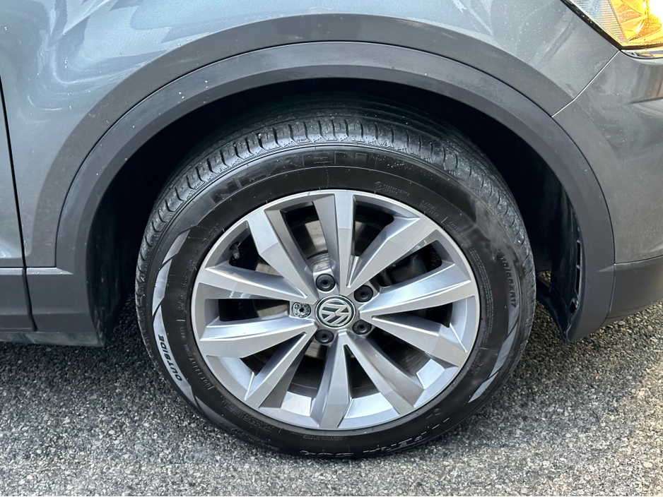 2019 Volkswagen T-Roc 1.0 TSI DESIGN 115PS €18,500