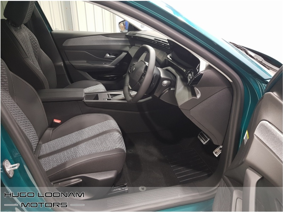 2026 Peugeot 308 - image 11