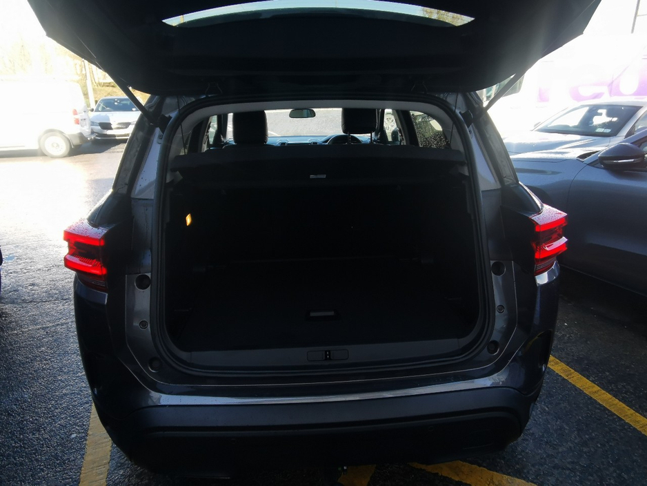 2023 Citroen C5 Aircross - image 9