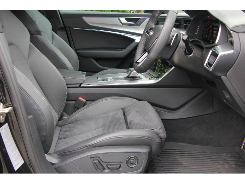 2025 Audi A6 Quattro S Line * Heads up display * B&O sound * 360 cameras €71,950