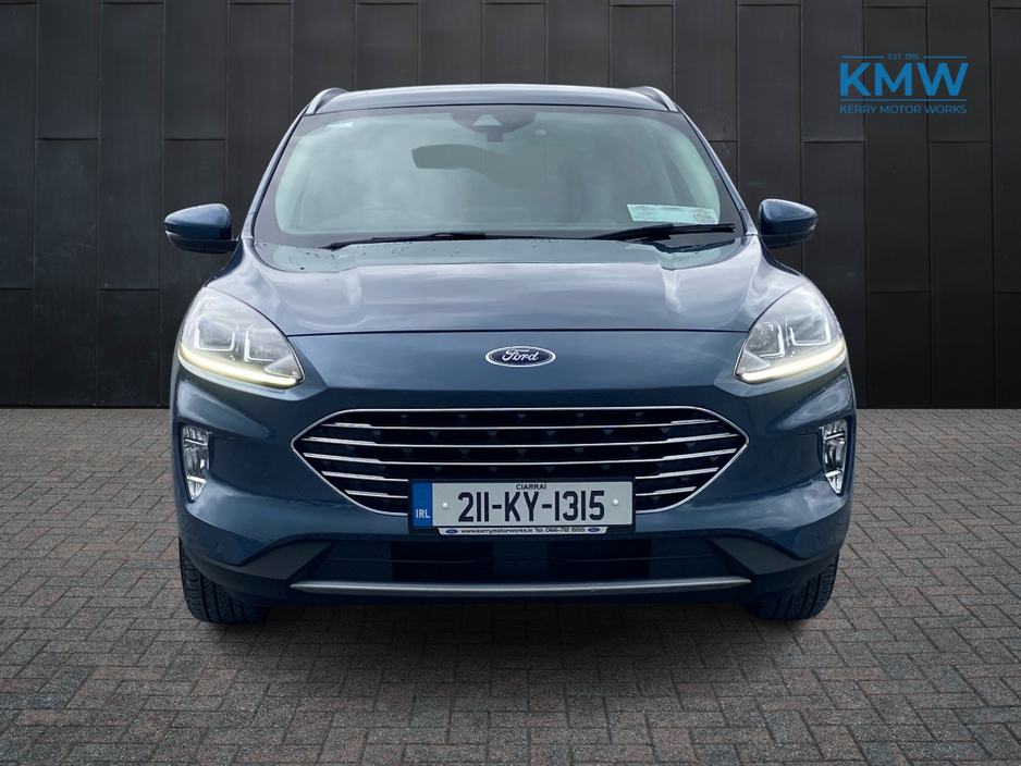 2021 Ford Kuga - image 2