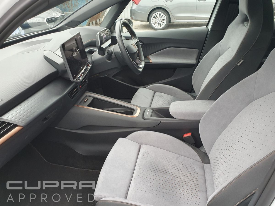 2025 Cupra Born - image 8