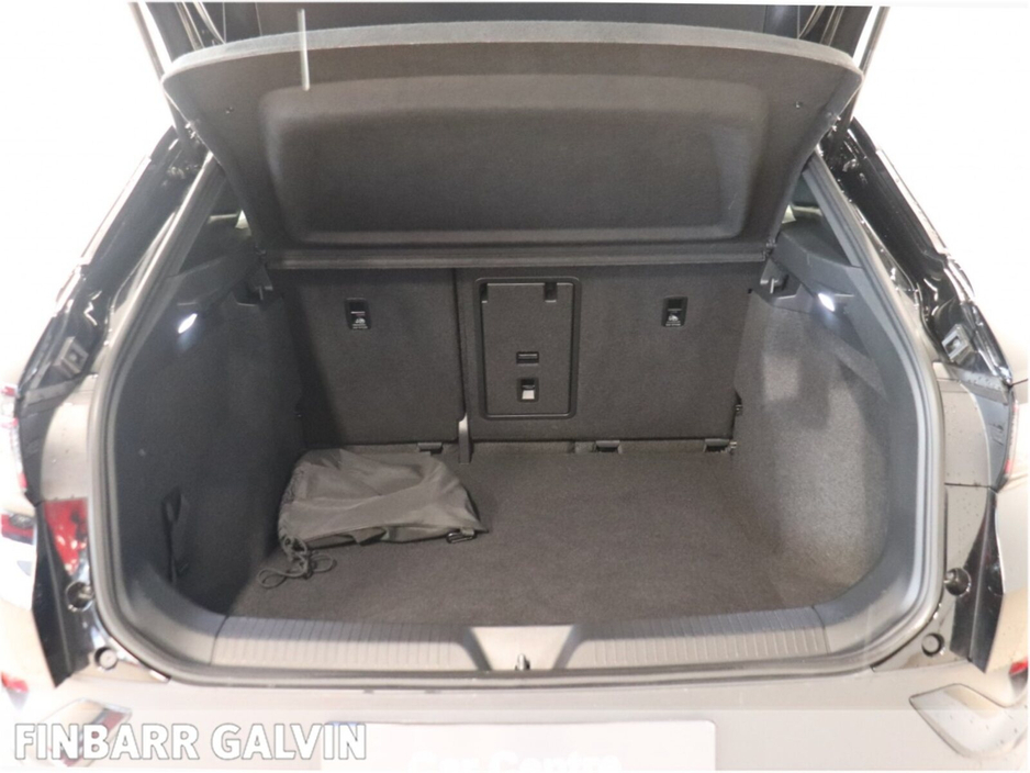 2023 Volkswagen ID.4 LIFE DX 77kWh 174HP €29,950
