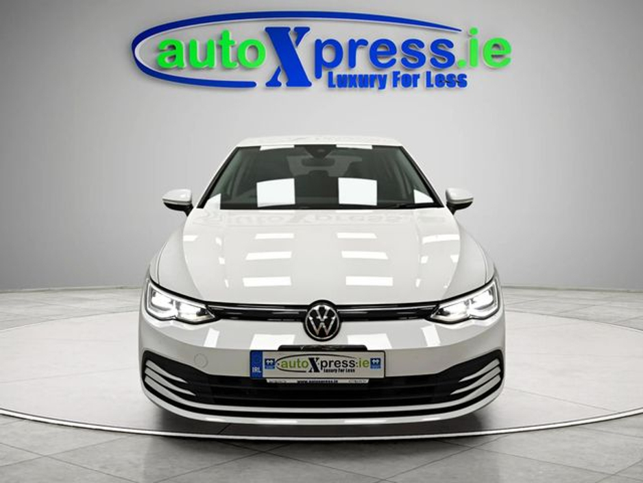 2021 Volkswagen Golf - image 5