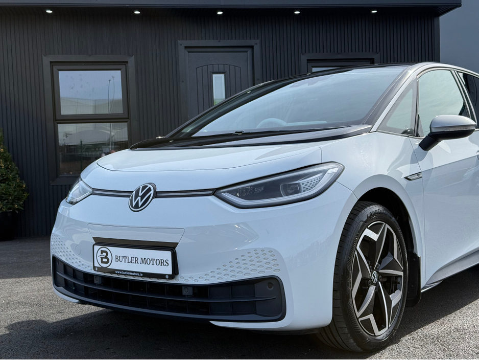 2020 Volkswagen ID.3 - image 16