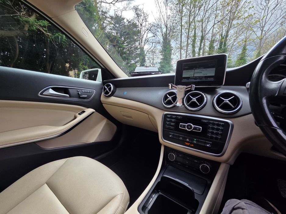 2015 Mercedes-Benz GLA Class - image 36