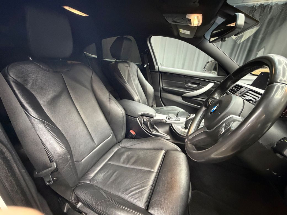 2019 BMW 4 Series - image 26